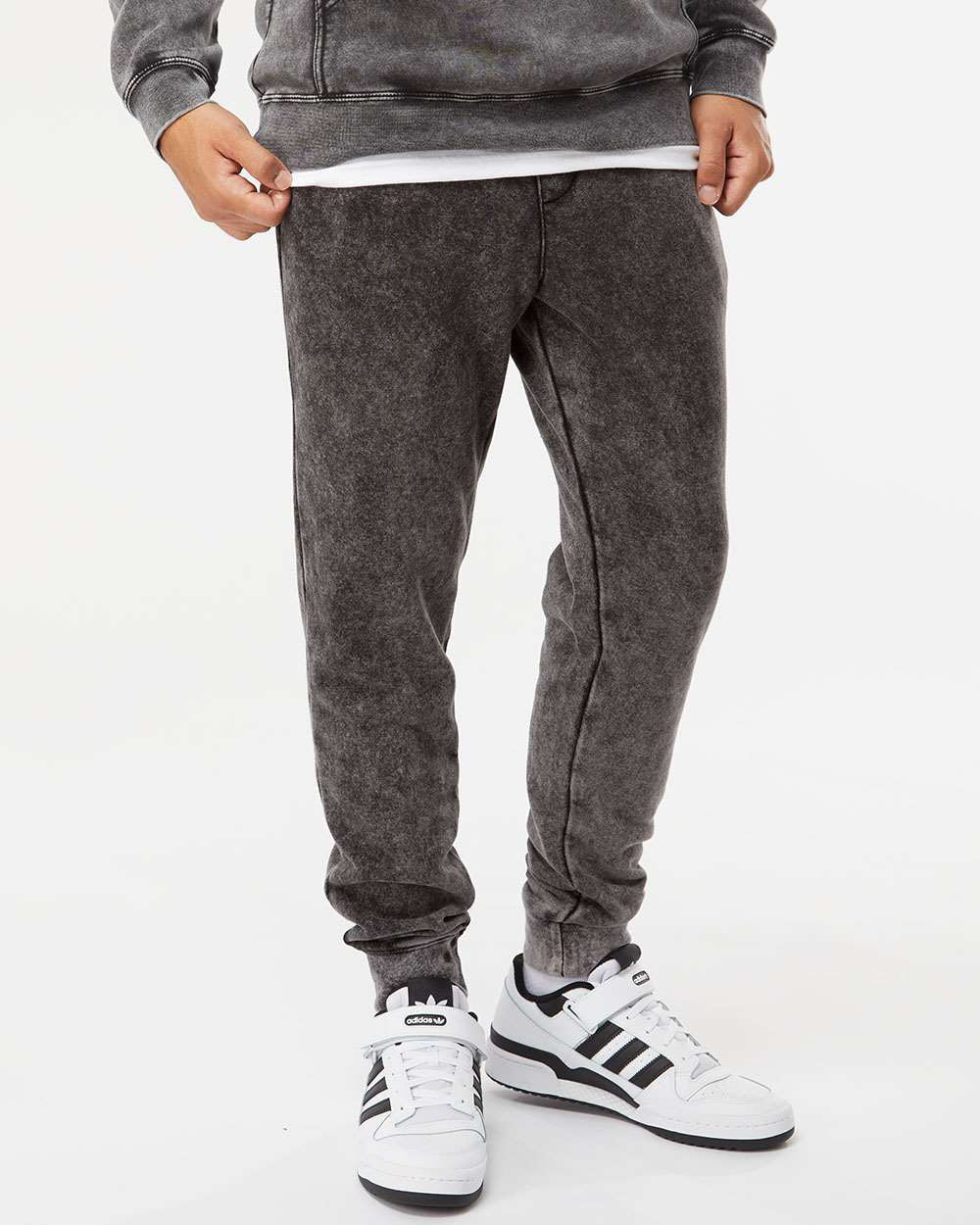 Mineral Wash Black